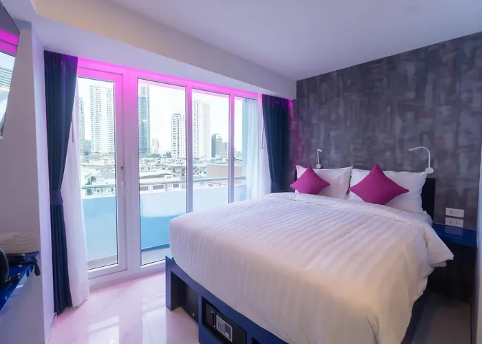 Spark - Mrt Queen Sirikit - Sha Extra Certified Hotel