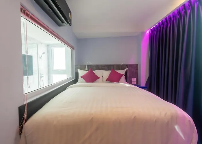 Spark - Mrt Queen Sirikit - Sha Extra Certified Hotel 3*