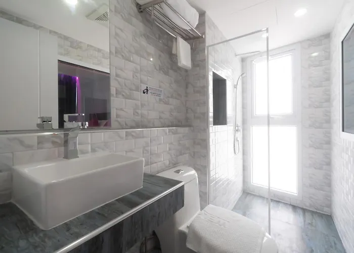 Hotel Spark - Mrt Queen Sirikit - Sha Extra Certified 3*