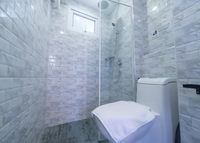 Hotel Spark - Mrt Queen Sirikit - Sha Extra Certified 3*